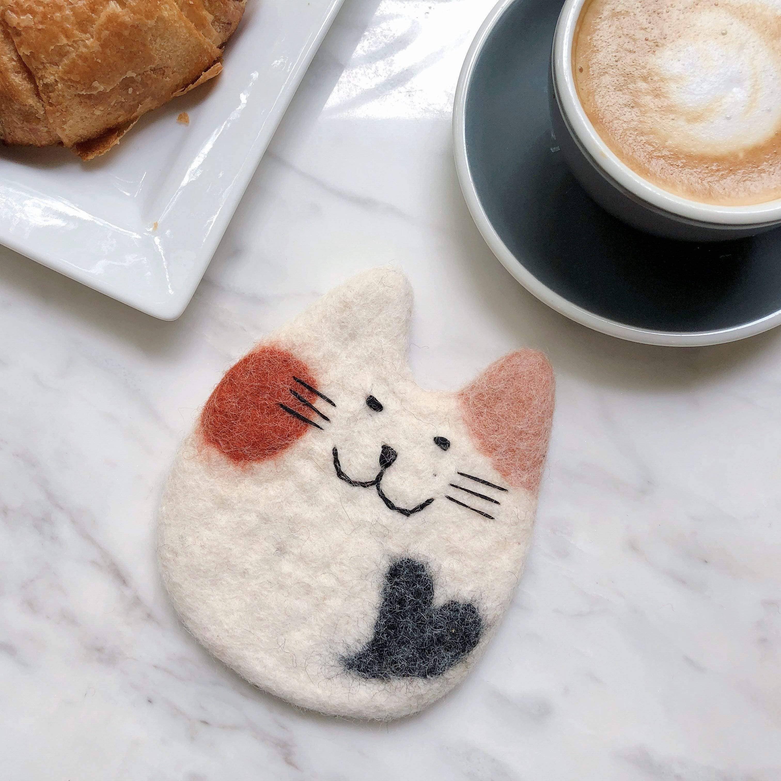 Handmade Felt Cat Coaster – Needle Felted Wool Mug Rug, Cute Kitty Drink Coaster, Cozy Cottage Kitchen Decor-Set of 4